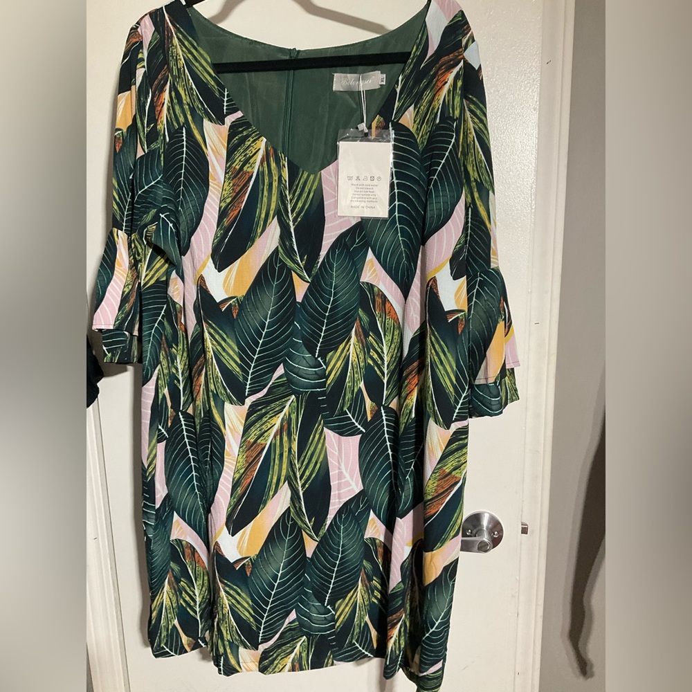 Belongsci womens plus size blouse w/ ruffled short sleeve NWT